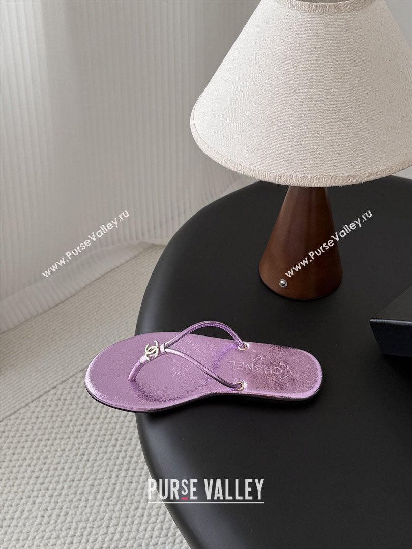 Chanel Thongs in Crackled Laminated Calfskin G47243 Purple Spring Summer 2026 (Y30-26032803)