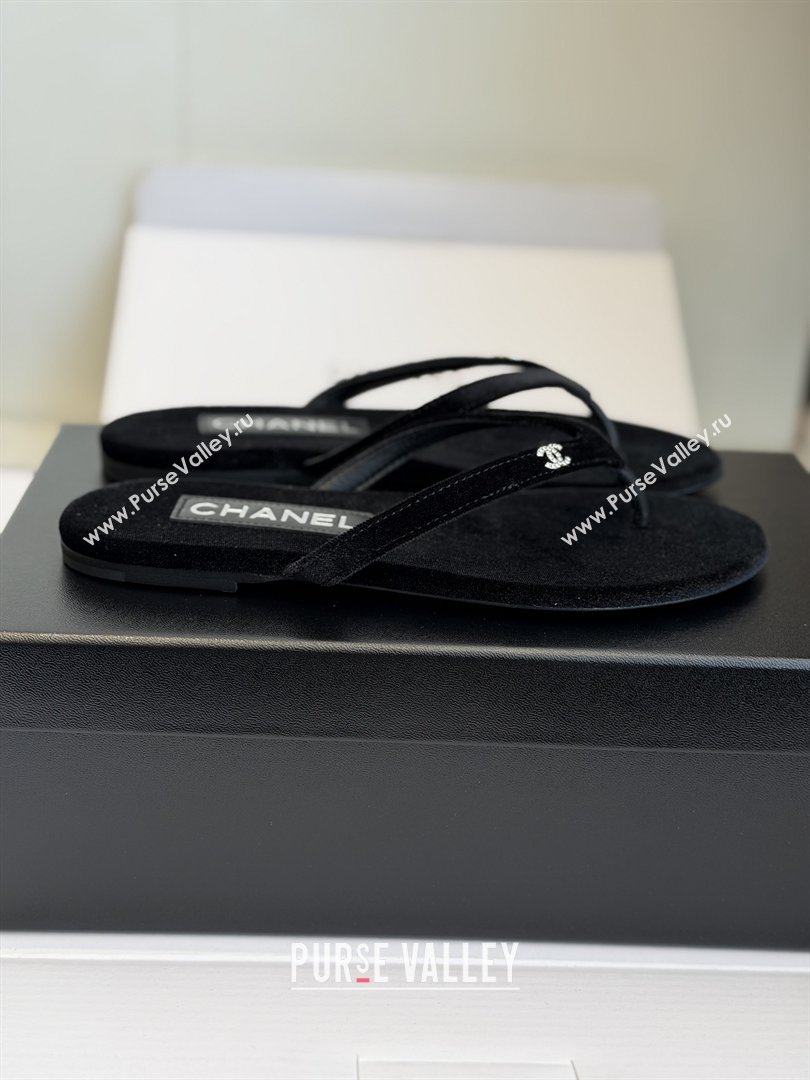 Chanel Velvet Thongs with CC Logo CH32807 Black 2026 (ZL-26032807)
