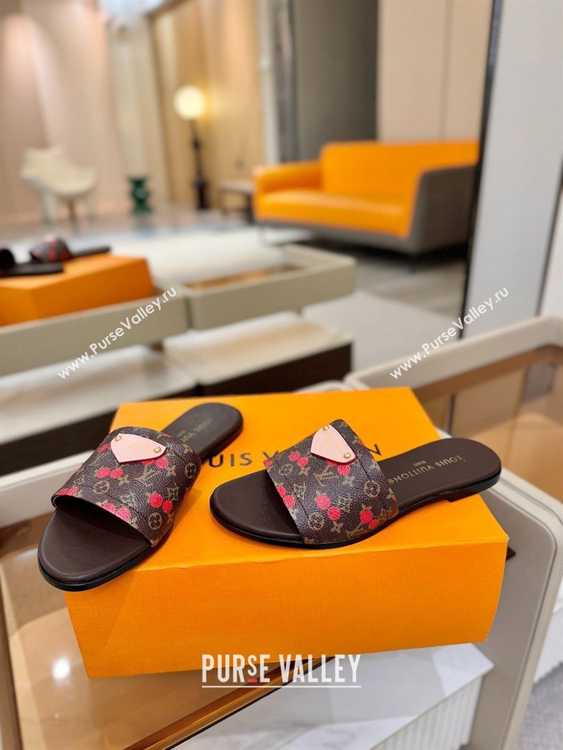 Louis Vuitton Lily Flat Mule in Monogram Canvas Brown/Red 2026 (KL-26040304)