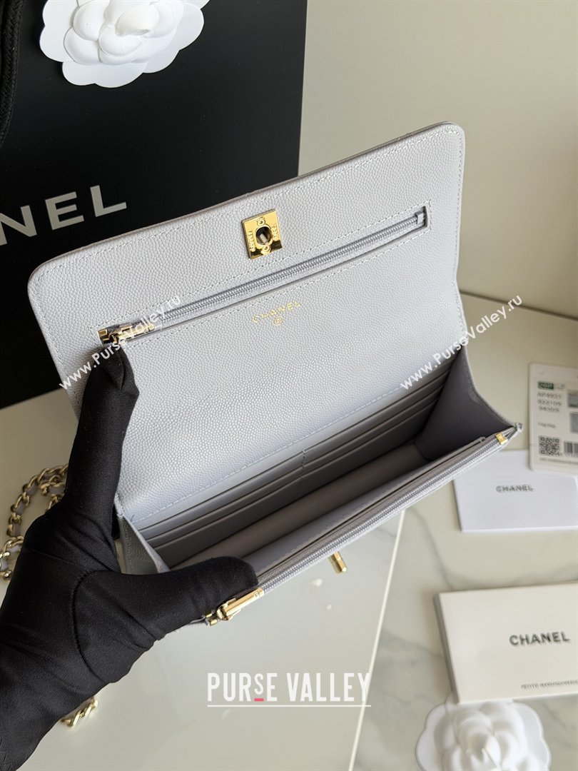 Chanel Wallet On Chain with Top Handle Grained Shiny Calfskin AP4931 Light Grey 2026 (YEZI-26040708)