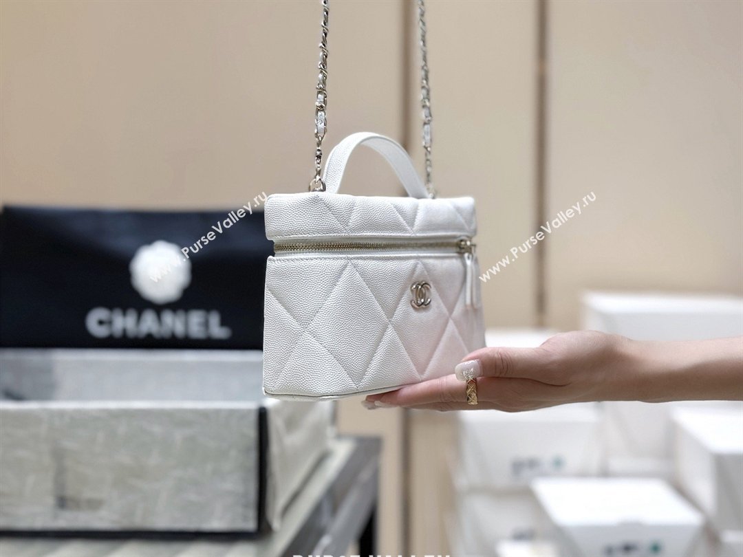 Chanel Grained Shiny Calfskin Vanity Case with Top Handle AP4936 White 2026 Top Quality (SHUNY-26040814)