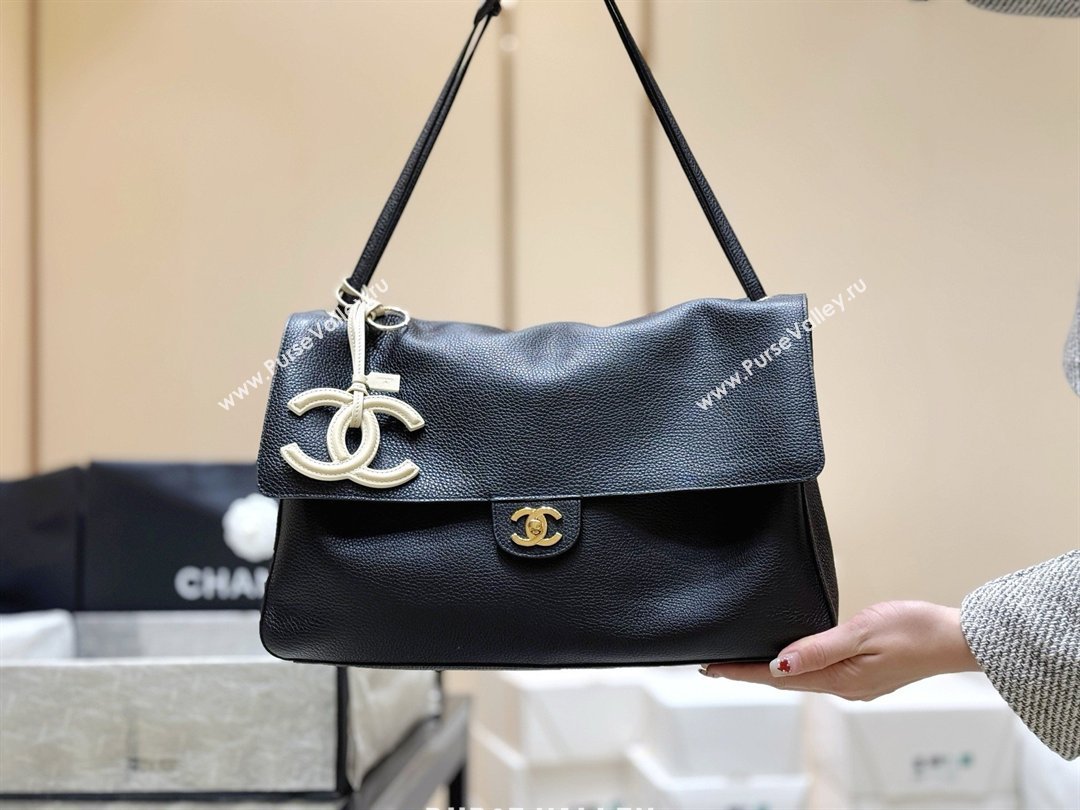 Chanel Maxi Flap Bag in Black Grained Calfskin AS6233 Spring Summer 2026 Top Quality (SHUNY-26040820)