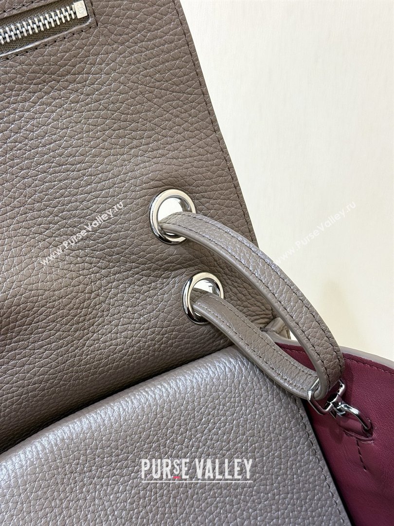 Chanel Maxi Flap Bag in Light Brown Grained Calfskin AS6233 Spring Summer 2026 Top Quality (SHUNY-26040821)