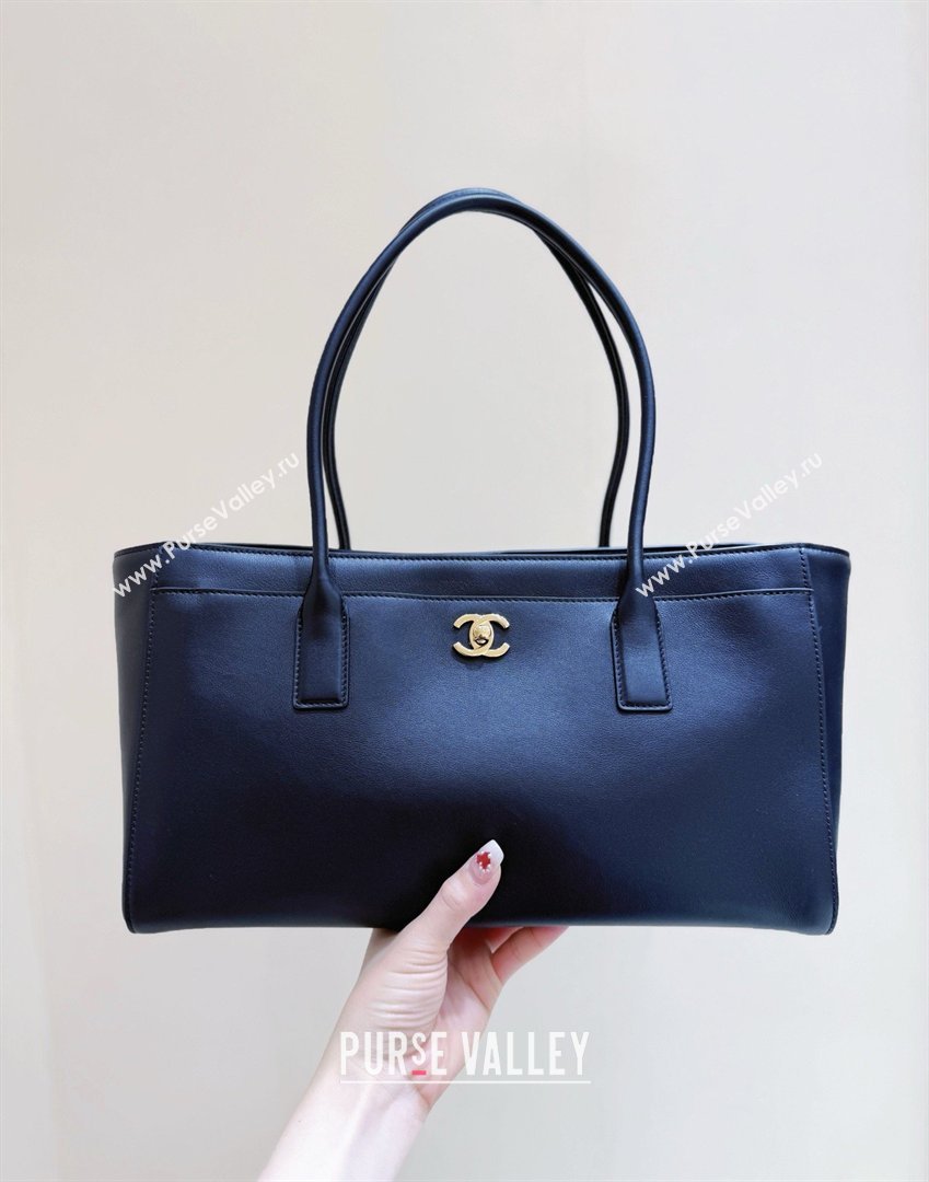 Chanel Small Shopping Bag in Black Calfskin AS6243 2026 Top Quality (SHUNY-26040822)