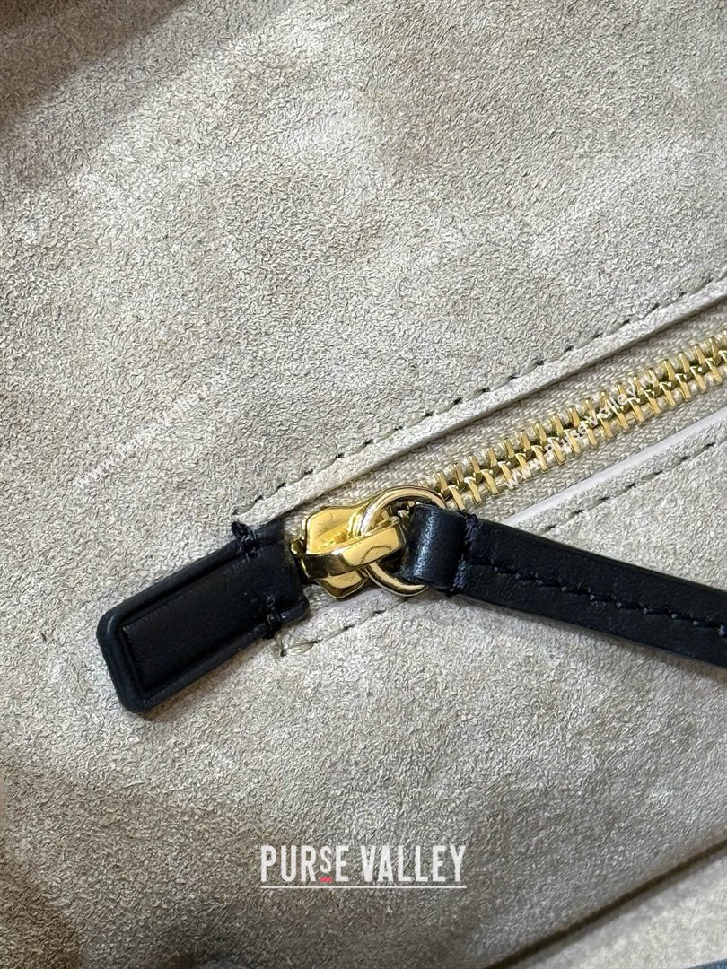 Chanel Small Shopping Bag in Black Calfskin AS6243 2026 Top Quality (SHUNY-26040822)