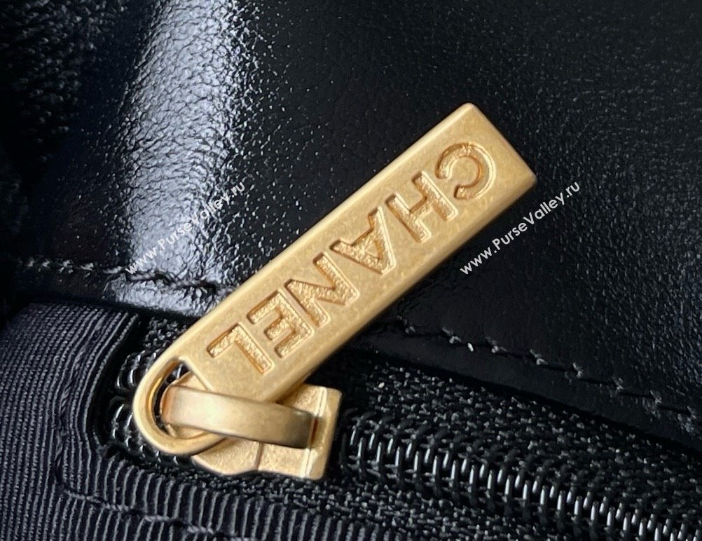 Chanel Small Messenger Bag in Black Calfskin AS4743 2025 Top Quality (MHE-25031902)
