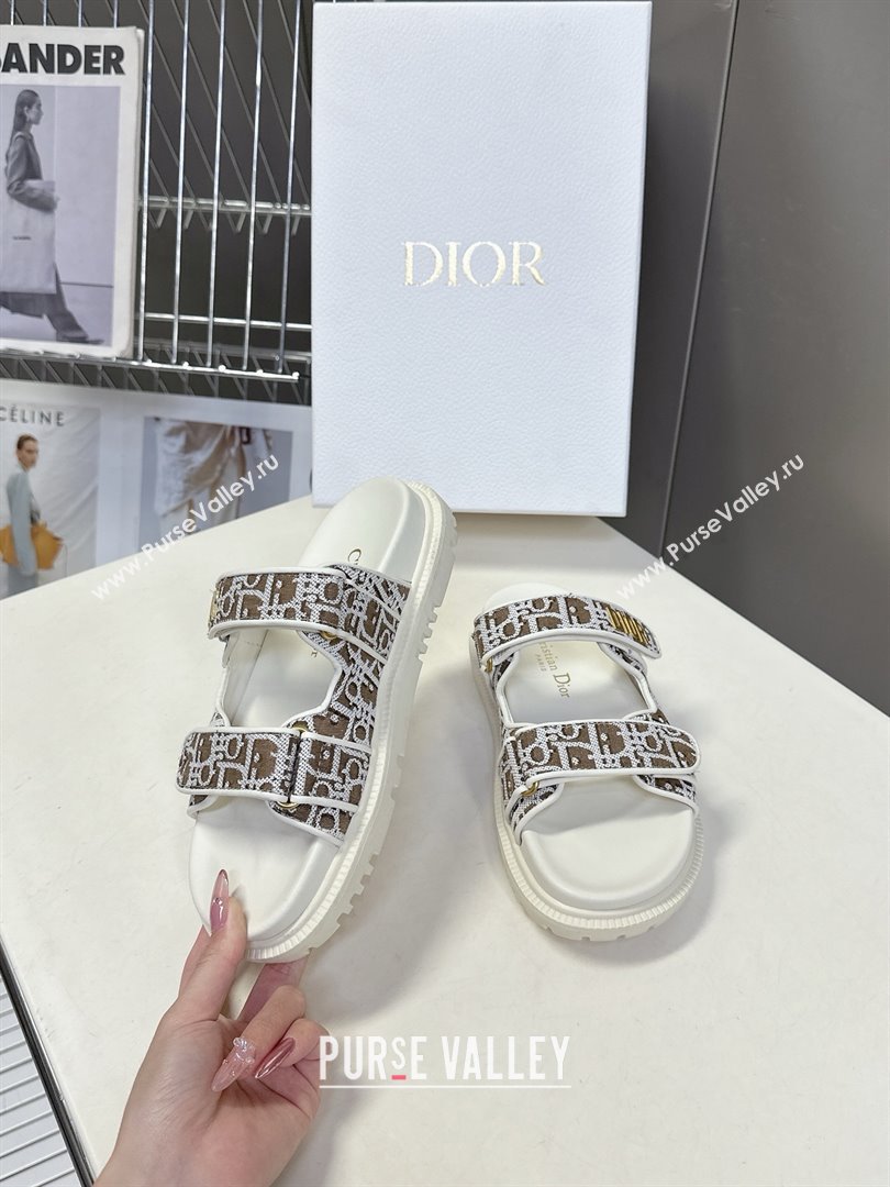 Dior Dioract Slide Sandal in Brown Jacquard with Dior Oblique 2025 (MD-25051605)