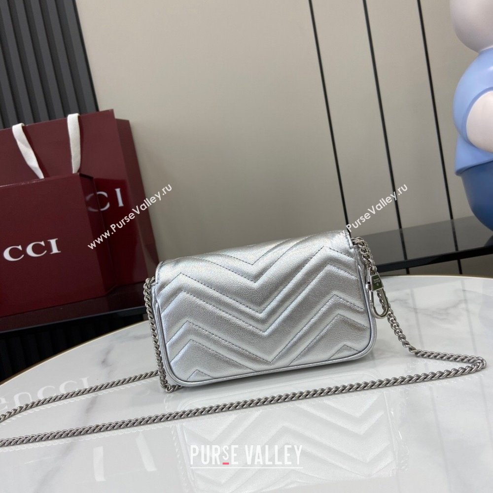 Gucci GG Marmont Matelasse Leather Super Mini Bag ‎476433 Silver-Tone 2025 (XLU-250117044)