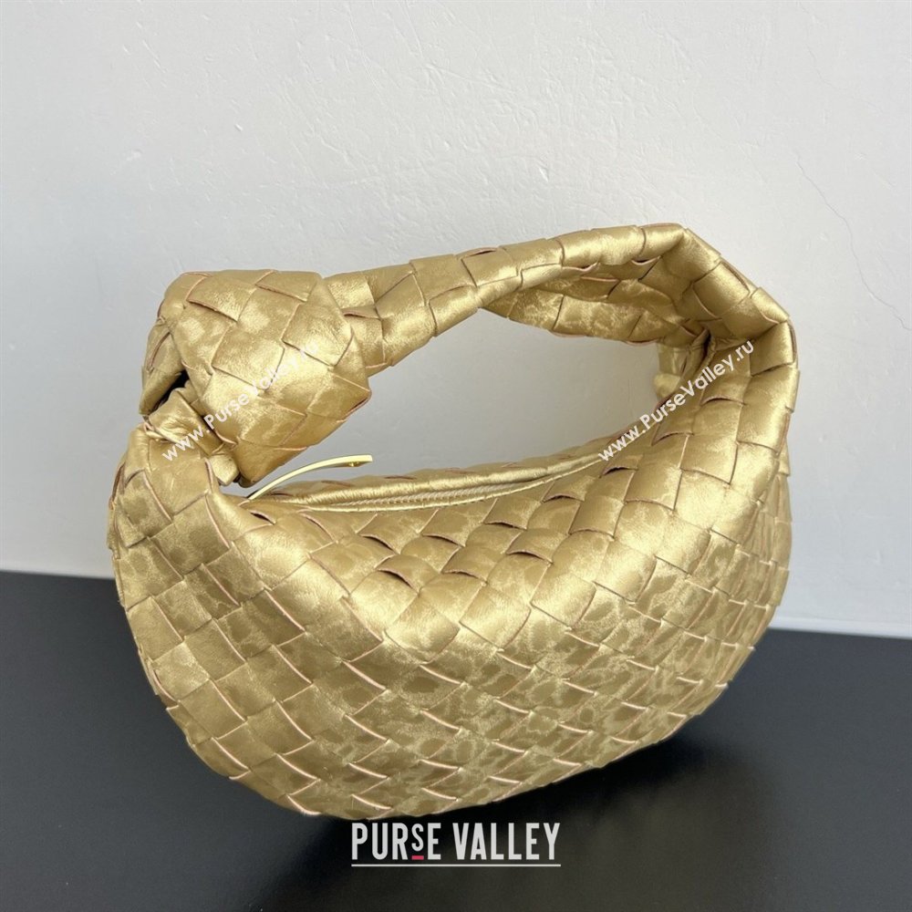 Bottega Veneta Mini Jodie Hobo Bag in Intrecciato Lamina Satin Leather Gold 2026 651876 (WT-260401049)