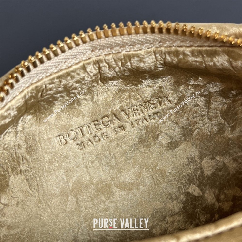 Bottega Veneta Mini Jodie Hobo Bag in Intrecciato Lamina Satin Leather Gold 2026 651876 (WT-260401049)