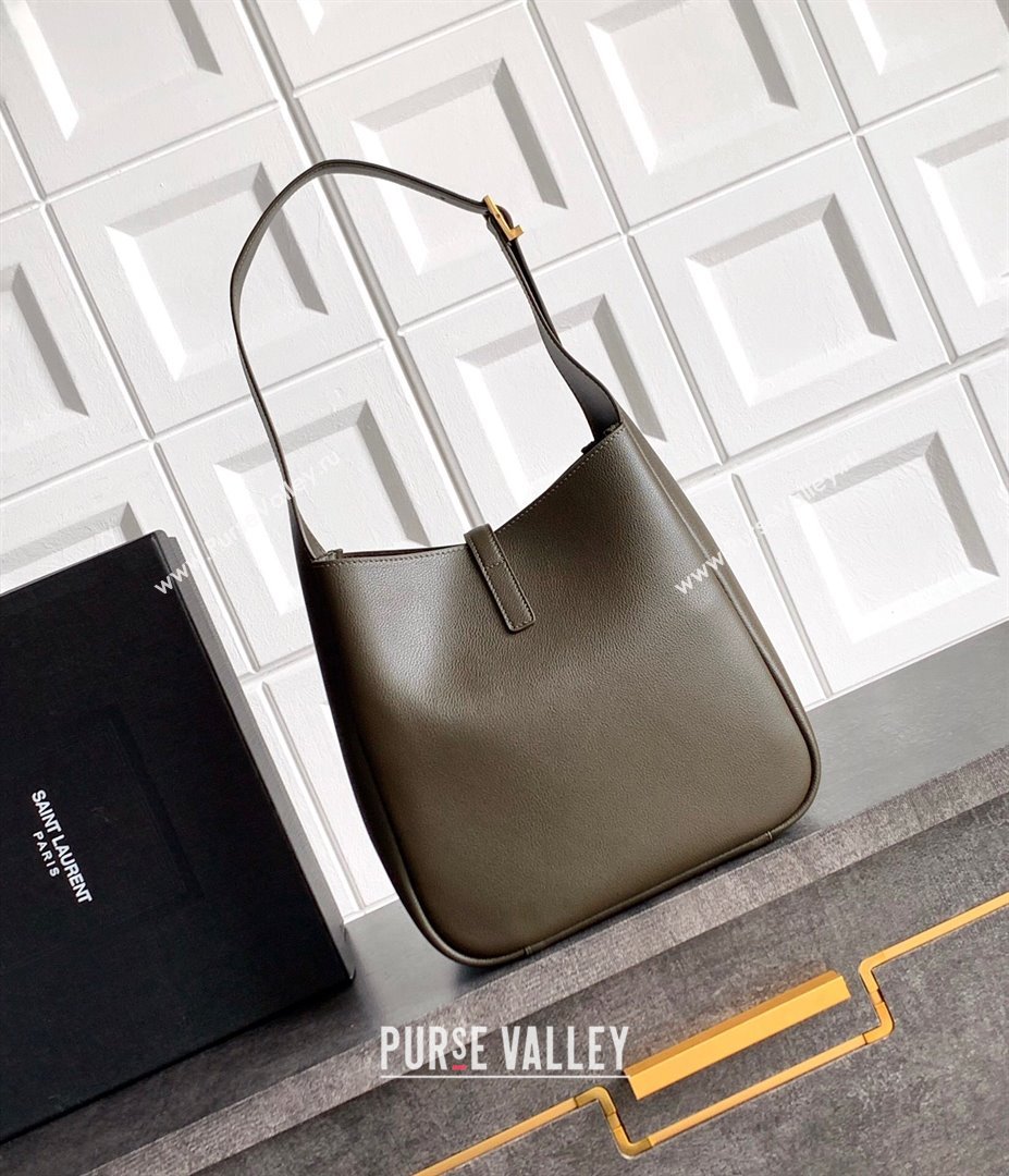 Saint Laurent LE 5 À 7 Supple Small Hobo Bag in Grained Leather 713938 Musk Green 2024 (YY-241218013)