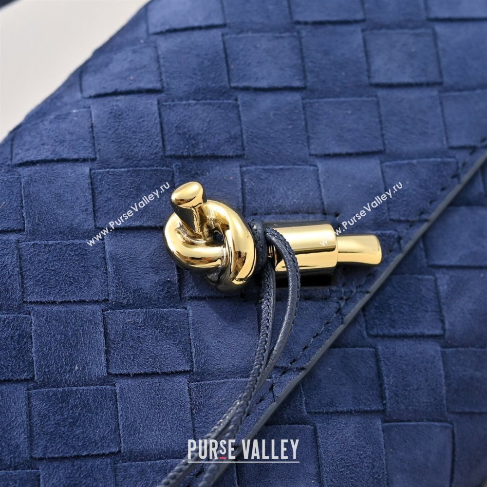 Bottega Veneta Long Clutch Bag Andiamo in Intrecciato Suede Blue 2025 741511 (WT-251119032)