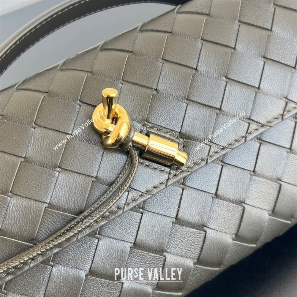 Bottega Veneta Long Clutch Bag Andiamo in Intrecciato Leather Dark Khaki 2025 741511 (WT-251119044)