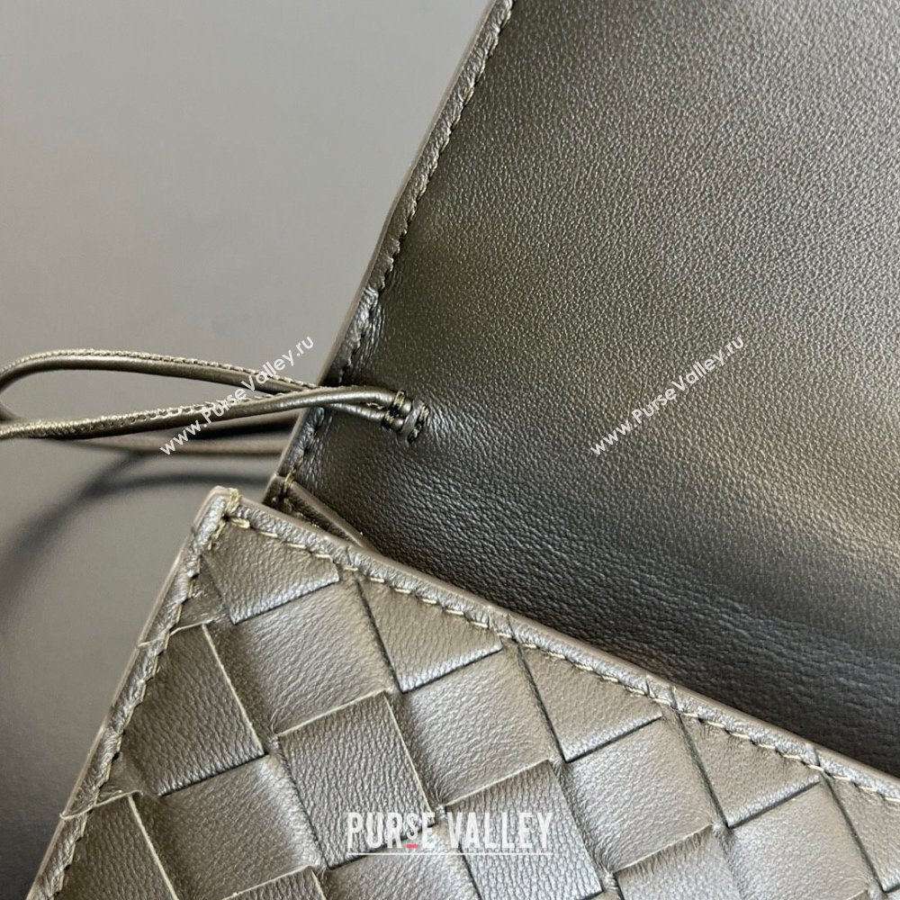 Bottega Veneta Long Clutch Bag Andiamo in Intrecciato Leather Dark Khaki 2025 741511 (WT-251119044)