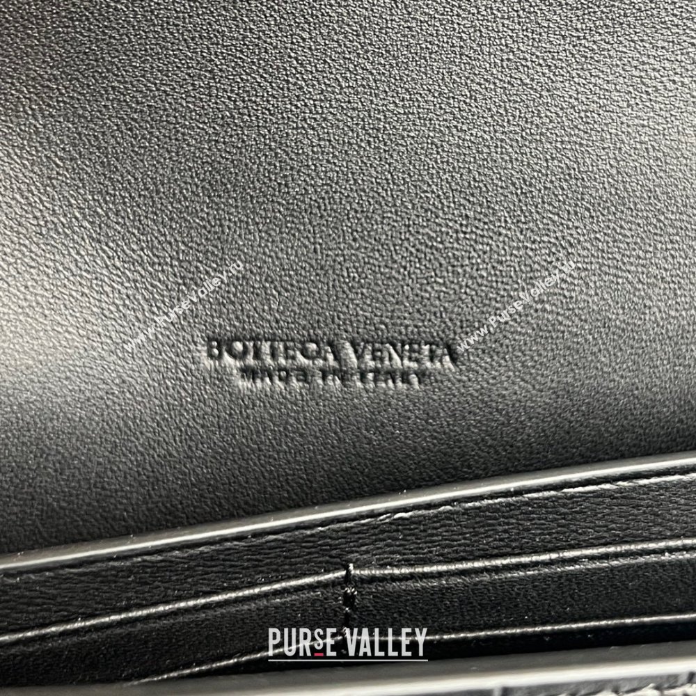 Bottega Veneta Long Clutch Bag Andiamo in Crocodile Embossed Leather Black 2025 741511 (WT-251119050)