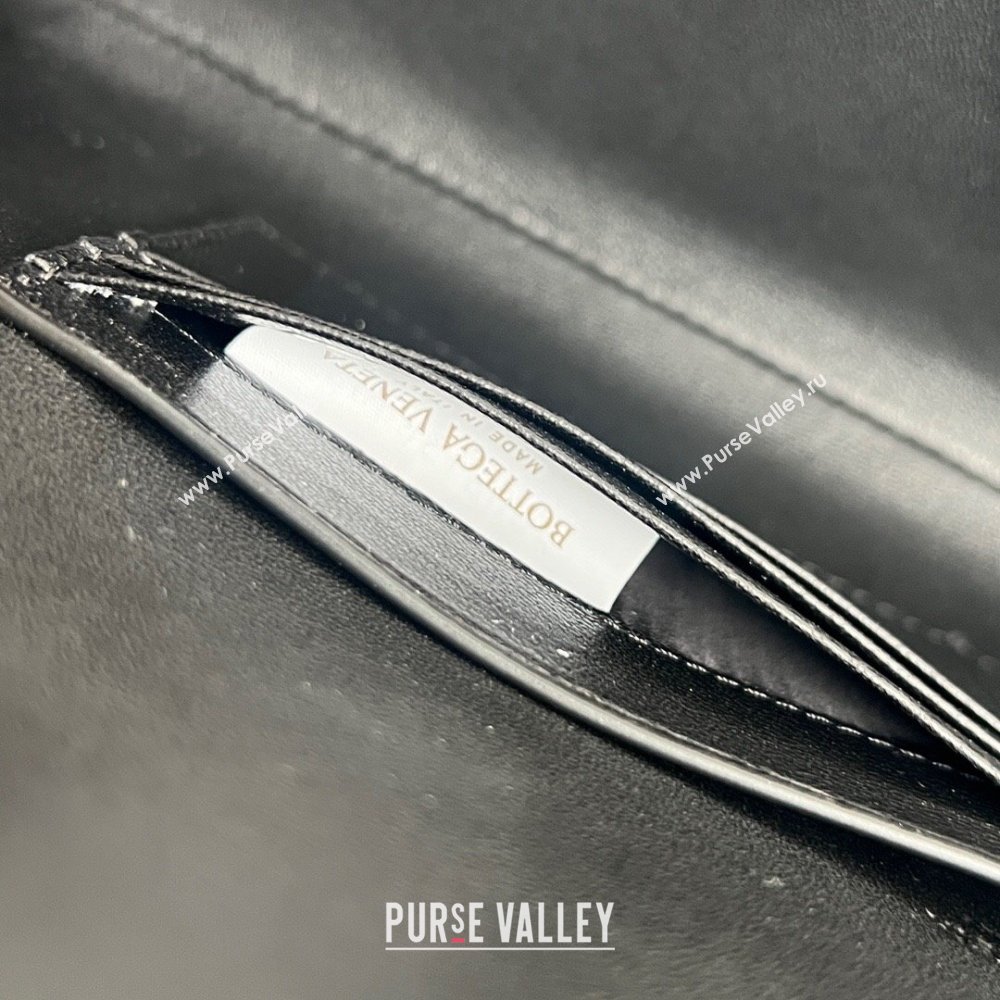 Bottega Veneta Long Clutch Bag Andiamo in Crocodile Embossed Leather Black 2025 741511 (WT-251119050)