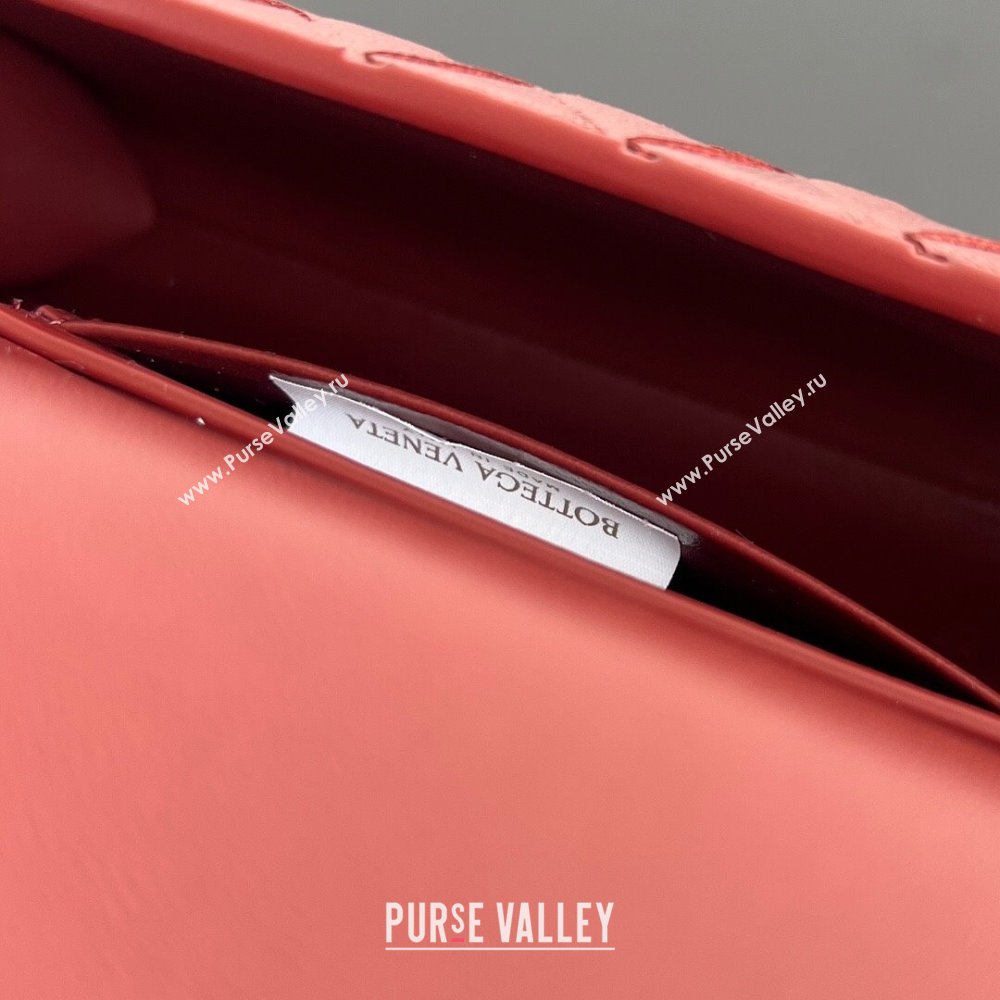 Bottega Veneta Long Clutch Bag Andiamo in Intrecciato Leather Barolo Red 2025 741511 (WT-251119040)