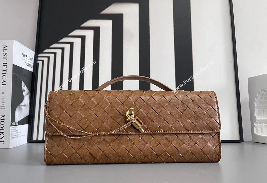 Bottega Veneta Long Clutch Bag Andiamo With Handle in Intrecciato Leather Brown 2023 741511 (WT-240419012)