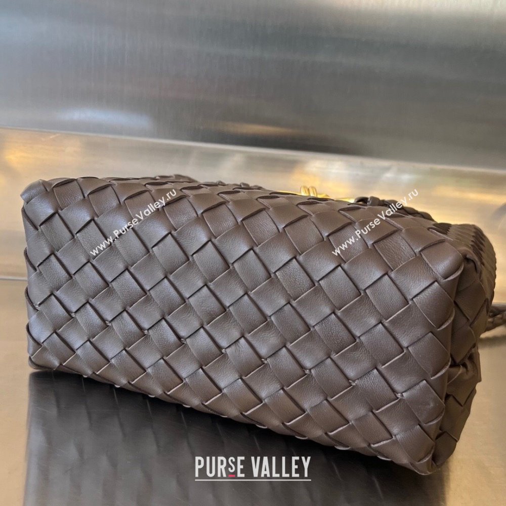 Bottega Veneta Small Andiamo Top Handle Bag in Intrecciato Leather 743568 Chocolate 2025 0731 (WT-250731049)