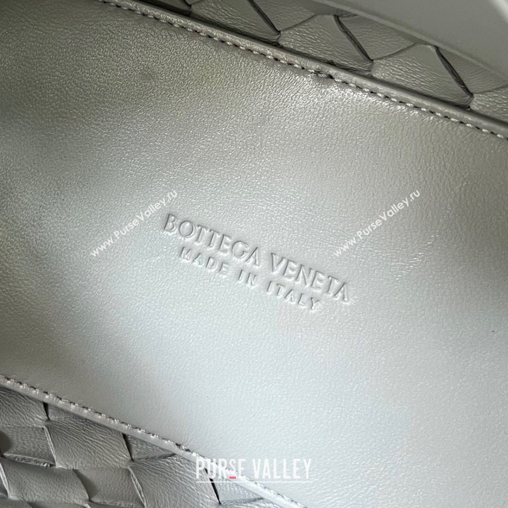 Bottega Veneta Small Andiamo Top Handle Bag in Intrecciato Leather 743568 Agate Grey 2025 0731 (WT-250731050)