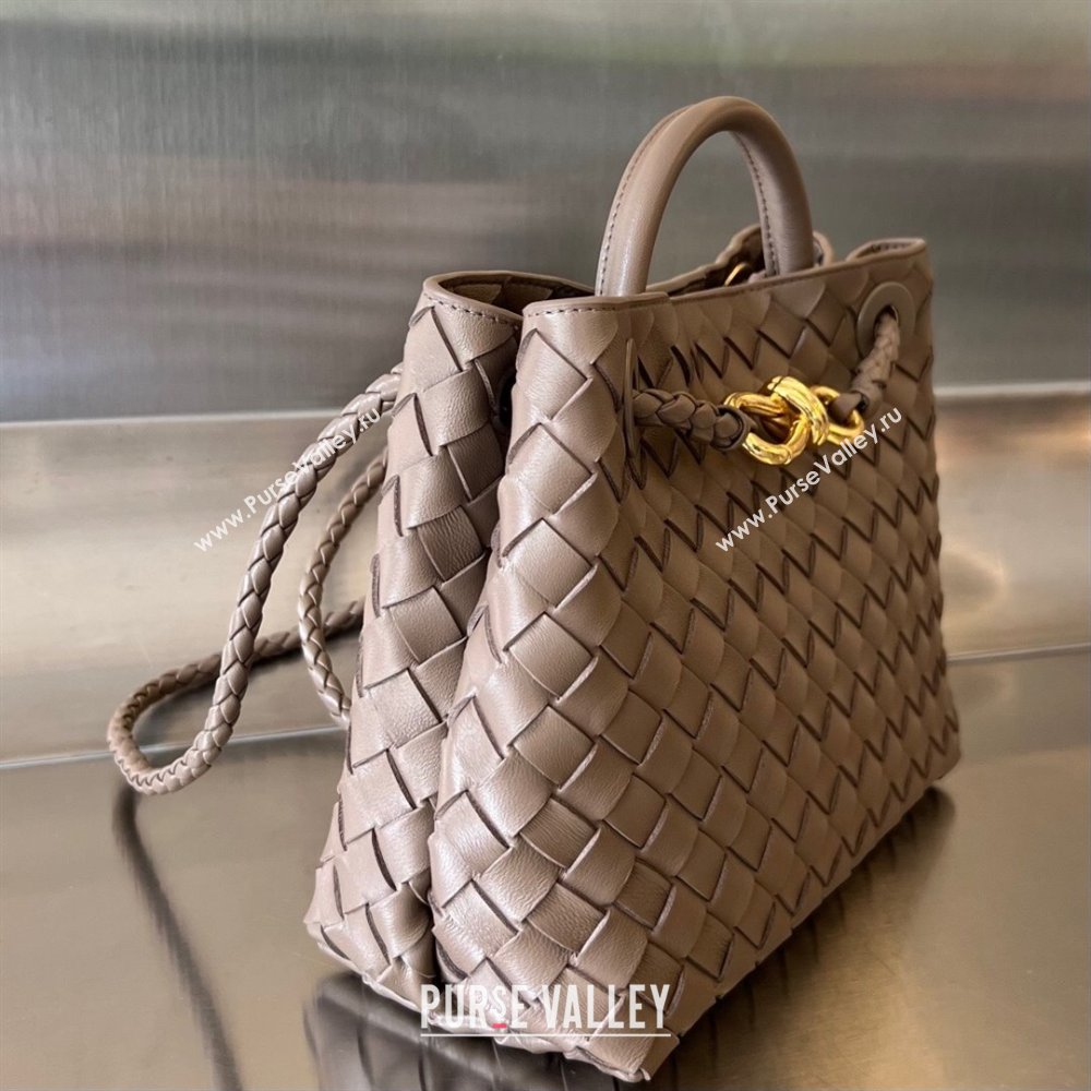 Bottega Veneta Small Andiamo Top Handle Bag in Intrecciato Leather 743568 Taupe Grey 2025 0731 (WT-250731053)