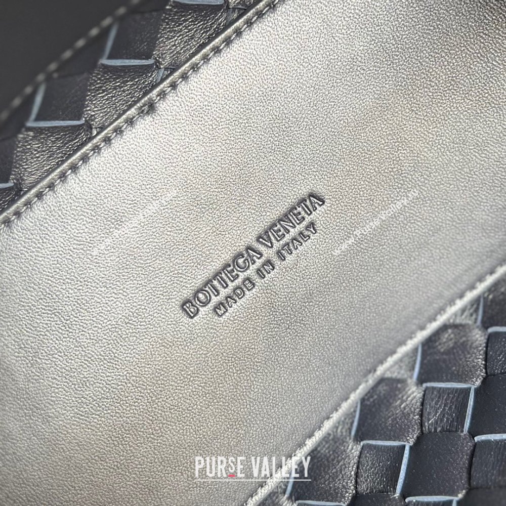 Bottega Veneta Small Andiamo Top Handle Bag in Intrecciato Leather 743568 Space/Gold 2025 0731 (WT-250731054)