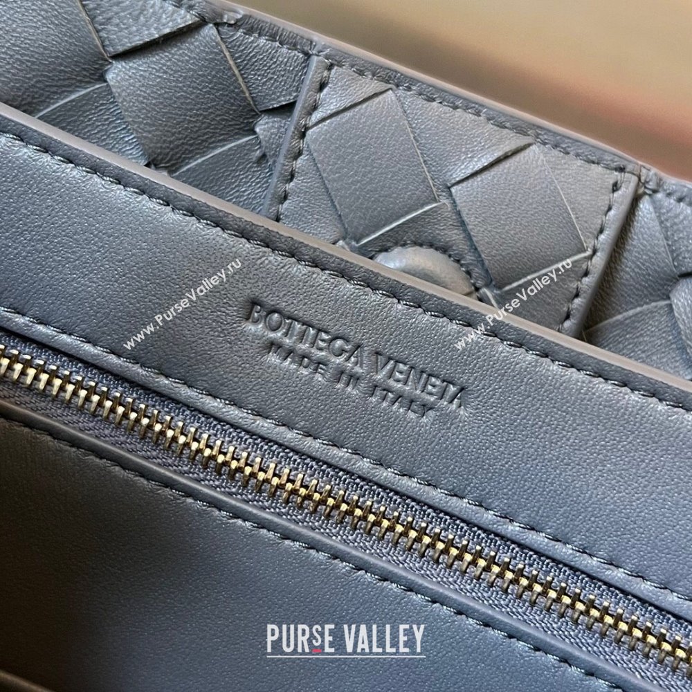 Bottega Veneta Small Andiamo Top Handle Bag in Intrecciato Leather 743568 Thounder Grey 2025 0731 (WT-250731055)