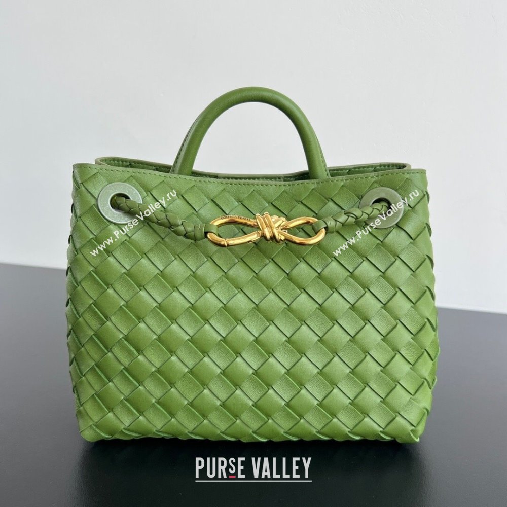 Bottega Veneta Small Andiamo Top Handle Bag in Intrecciato Leather 743568 Matcha Green 2025 0731 (WT-250731039)