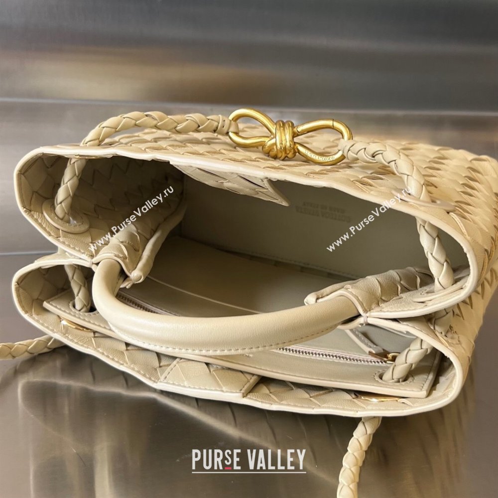 Bottega Veneta Small Andiamo Top Handle Bag in Intrecciato Leather 743568 Oat Yellow 2025 0731 (WT-250731057)