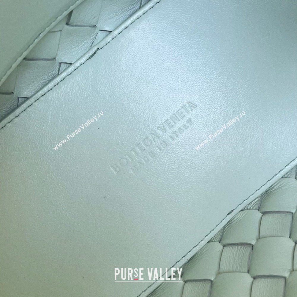 Bottega Veneta Small Andiamo Top Handle Bag in Intrecciato Leather 743568 Ice Blue 2025 0731 (WT-250731058)