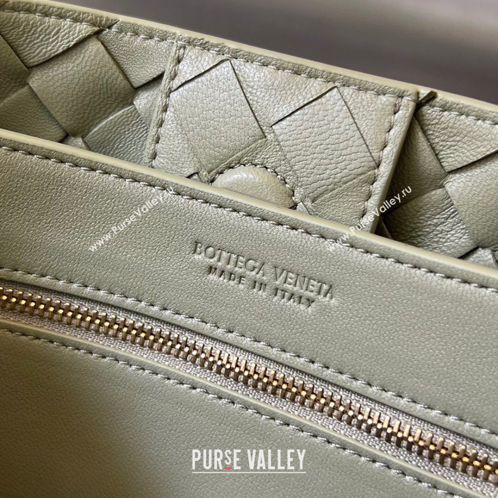 Bottega Veneta Small Andiamo Top Handle Bag in Intrecciato Leather 743568 Travertine Green 2025 0731 (WT-250731062)