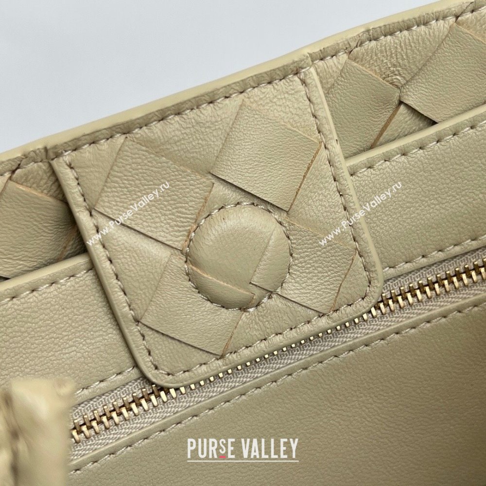 Bottega Veneta Small Andiamo Top Handle Bag in Intrecciato Leather 743568 Light Cream Yellow 2025 0731 (WT-250731042)
