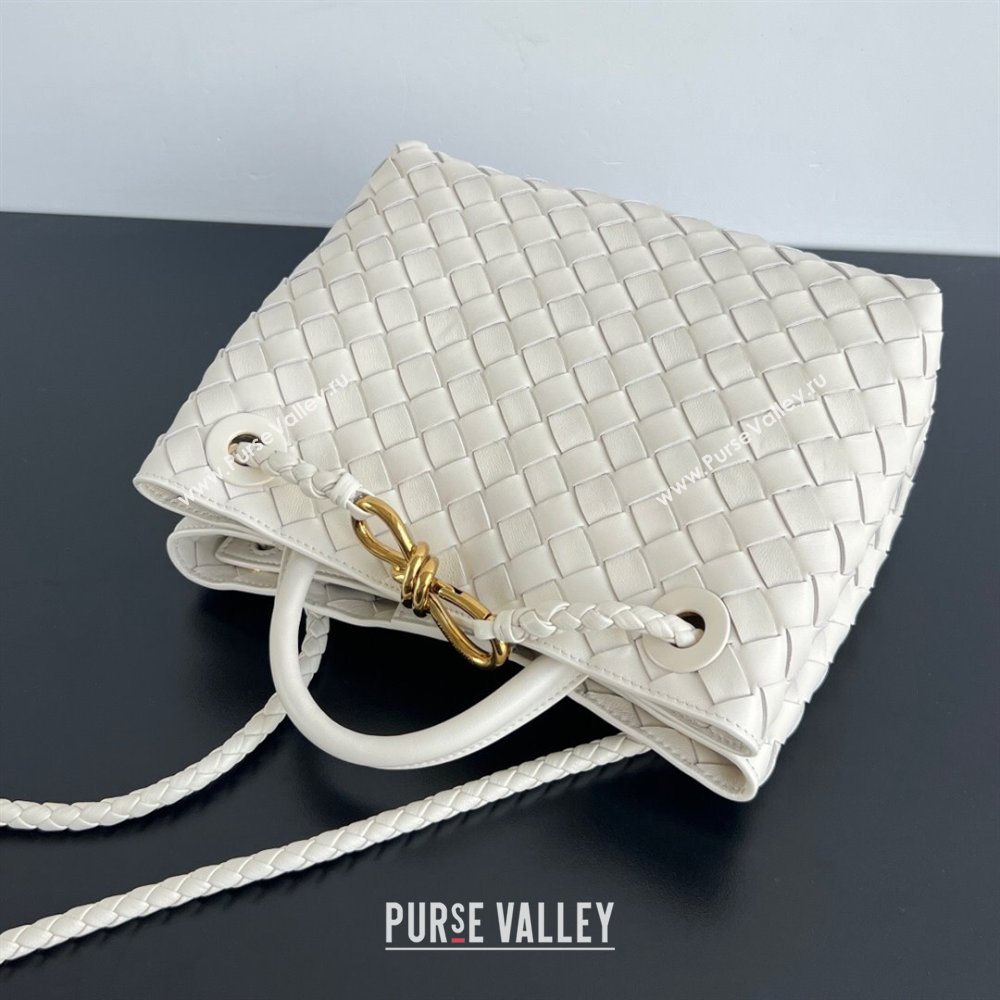 Bottega Veneta Small Andiamo Top Handle Bag in Intrecciato Leather 743568 Sea Sault 2025 0731 (WT-250731043)