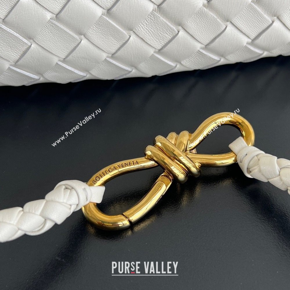 Bottega Veneta Small Andiamo Top Handle Bag in Intrecciato Leather 743568 Sea Sault 2025 0731 (WT-250731043)