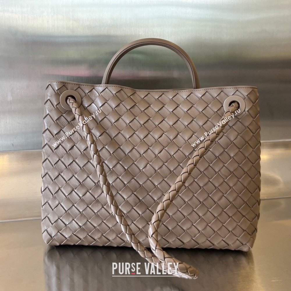 Bottega Veneta Medium Andiamo Top Handle Bag in Intrecciato Leather 743572 Taupe Grey 2025 0731 (WT-250731017)