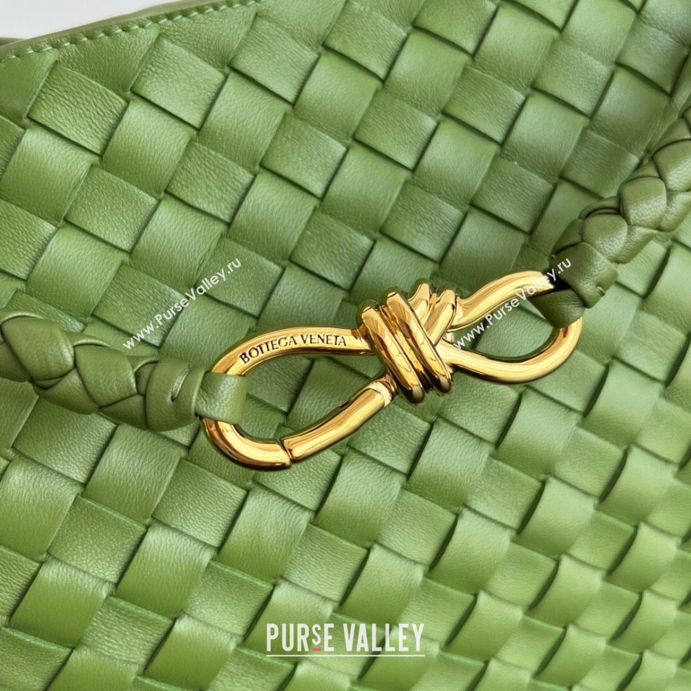 Bottega Veneta Medium Andiamo Top Handle Bag in Intrecciato Leather 743572 Matcha Green 2025 0731 (WT-250731006)