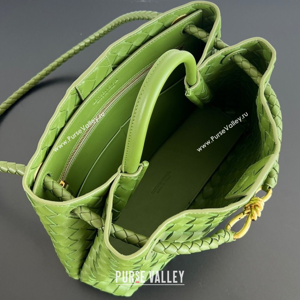 Bottega Veneta Medium Andiamo Top Handle Bag in Intrecciato Leather 743572 Matcha Green 2025 0731 (WT-250731006)