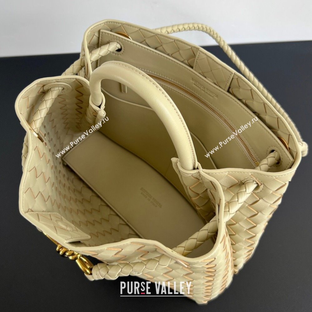 Bottega Veneta Medium Andiamo Top Handle Bag in Intrecciato Leather 743572 Light Cream Yellow 2025 0731 (WT-250731009)