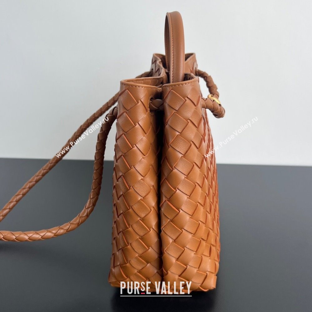 Bottega Veneta Medium Andiamo Top Handle Bag in Intrecciato Leather 743572 Chestnut Brown 2025 0731 (WT-250731011)