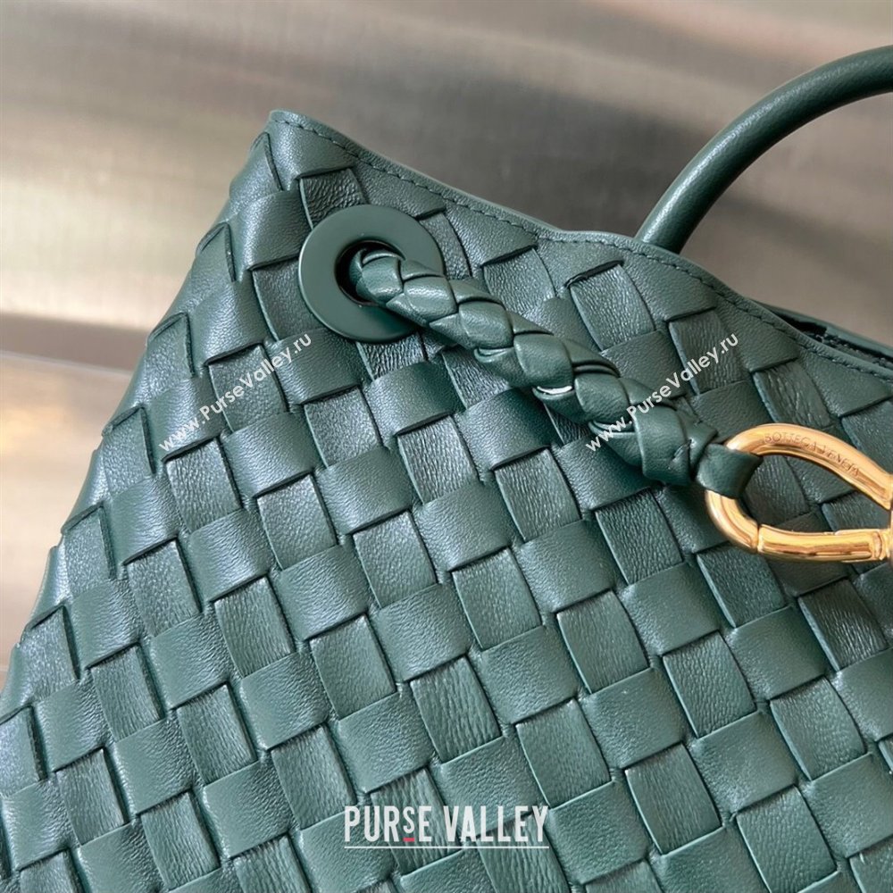 Bottega Veneta Medium Andiamo Top Handle Bag in Intrecciato Leather 743572 Emerald Green 2025 0731 (WT-250731012)