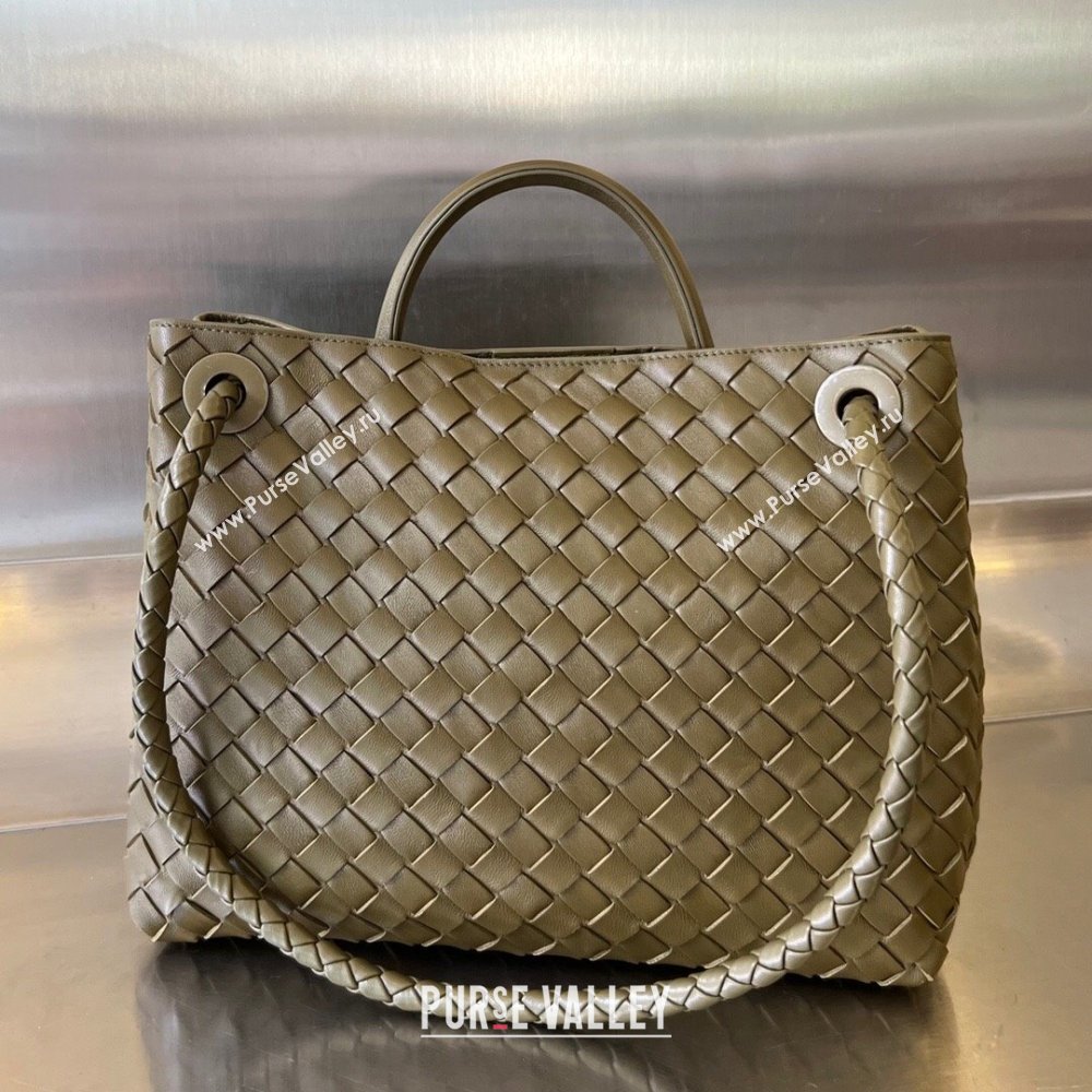 Bottega Veneta Medium Andiamo Top Handle Bag in Intrecciato Leather 743572 Soil 2025 0731 (WT-250731013)