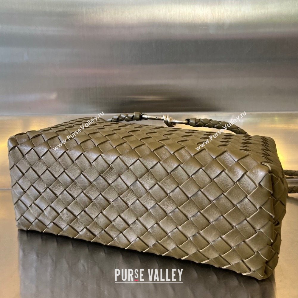 Bottega Veneta Medium Andiamo Top Handle Bag in Intrecciato Leather 743572 Soil 2025 0731 (WT-250731013)