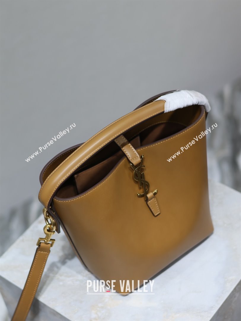 Saint Laurent Le 37 Small Bucket bag in Shiny Leather 749036 Clay Brown 2024 (YY-241218041)