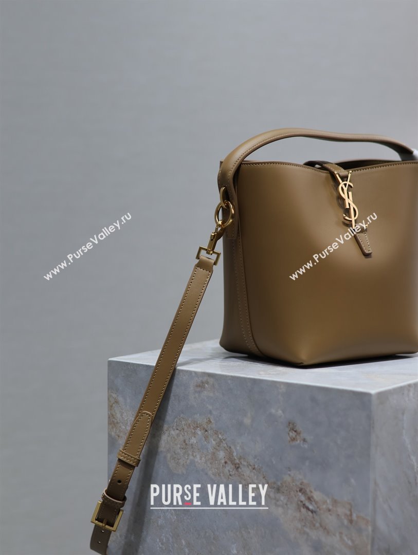 Saint Laurent Le 37 Small Bucket bag in Shiny Leather 749036 Milk Tea Beige 2024 (YY-241218042)