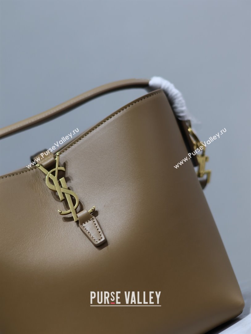 Saint Laurent Le 37 Small Bucket bag in Shiny Leather 749036 Milk Tea Beige 2024 (YY-241218042)