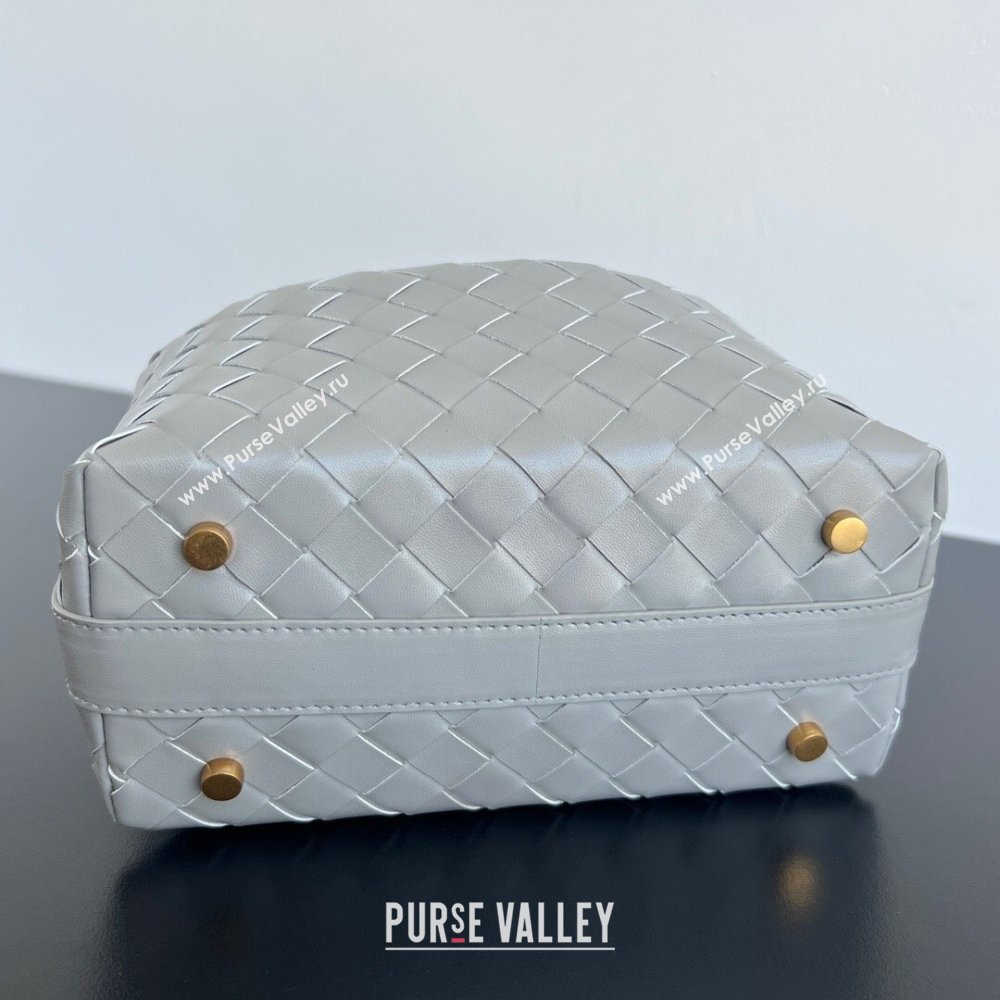 Bottega Veneta Mini Wallace Shoulder Bag in Intrecciato Soft Calfskin Leather 754443 Silver Grey 2025 (WT-250205055)
