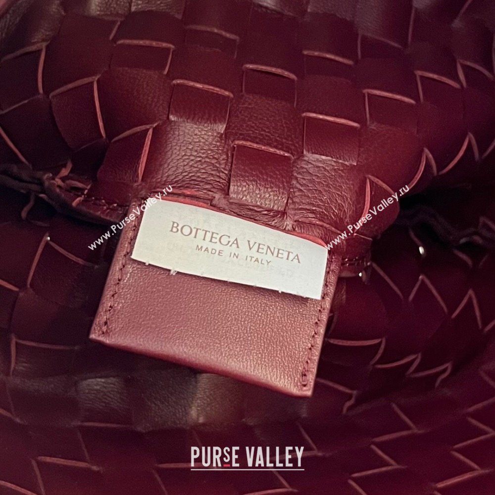 Bottega Veneta Sardine Top handle Bag With Chain Intrecciato Leather 776768 Barolo Red 2023 (WT-231229027)