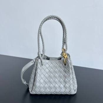Bottega Veneta Small Parachute Shoulder Bag in Intrecciato Leather 796569 Sterling Grey 2025 (WT-250801002)