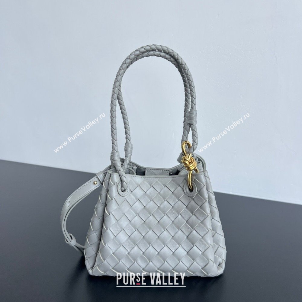 Bottega Veneta Small Parachute Shoulder Bag in Intrecciato Leather 796569 Sterling Grey 2025 (WT-250801002)