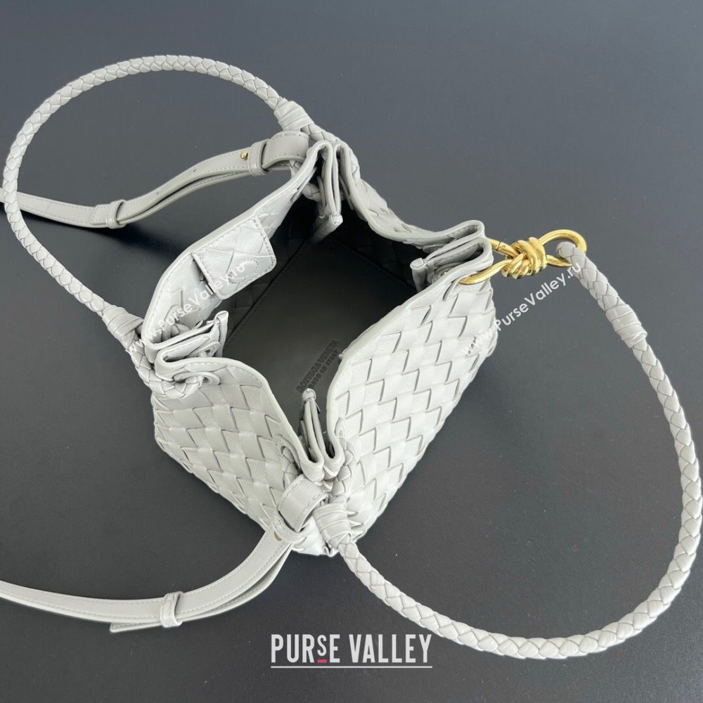 Bottega Veneta Small Parachute Shoulder Bag in Intrecciato Leather 796569 Sterling Grey 2025 (WT-250801002)